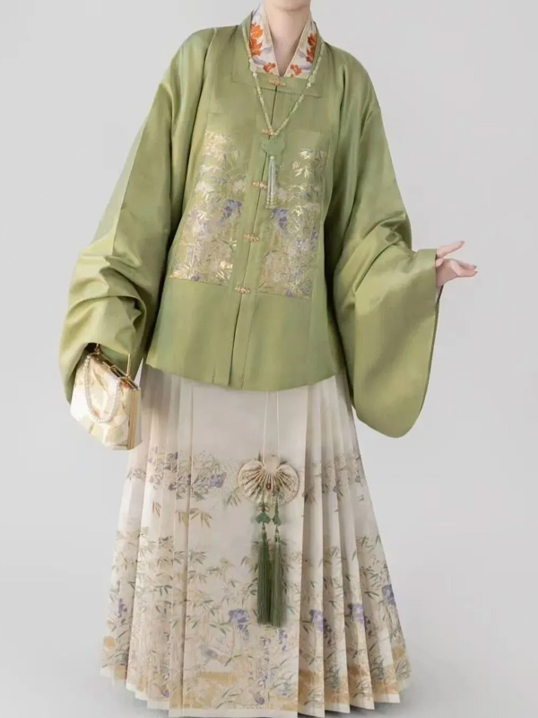 How The Ming Dynasty's Costume is Captivating the Modern World