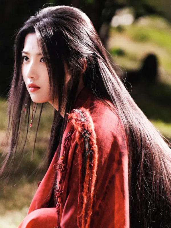 Lu Yuxiao Shines in Love in the Clouds with Fantasy Romance