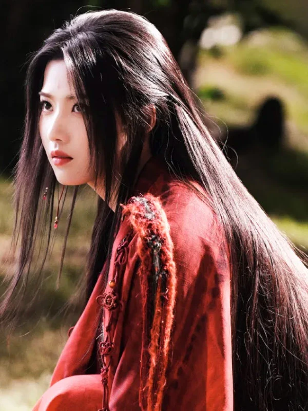 Lu Yuxiao Shines in Love in the Clouds with Fantasy Romance