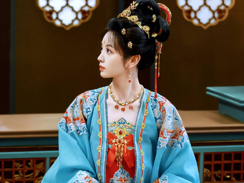 The Cat Lord's Path to Balance in a World of Humans and Demons