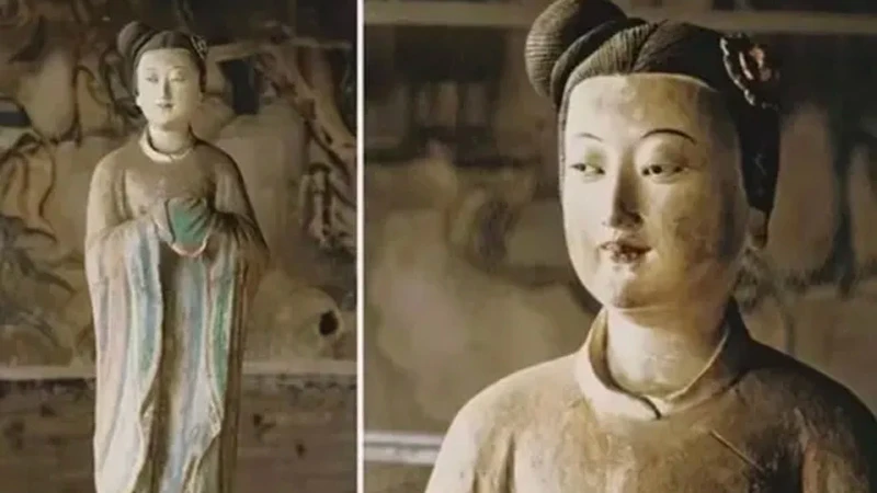 The Legacy of the Pearl-Clasp Bun in Chinese Style