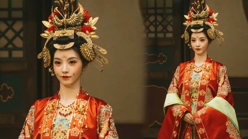 Tian Xiwei's Bridal Look in Moonlit Reunion