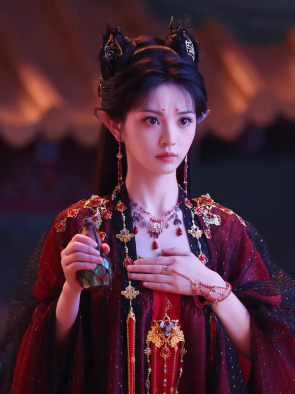 Tian Xiwei’s Chinese Styles in Moonlit Reunion