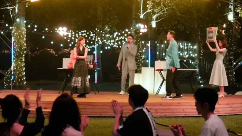 Can Hanfu Break Free from Tradition in Love's Freedom?