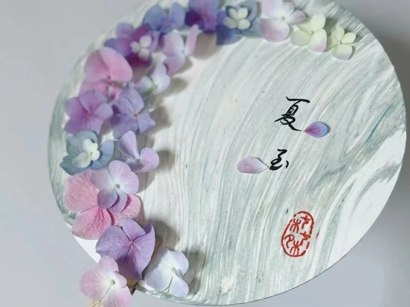DIY Round Fans of Intangible Cultural Heritage