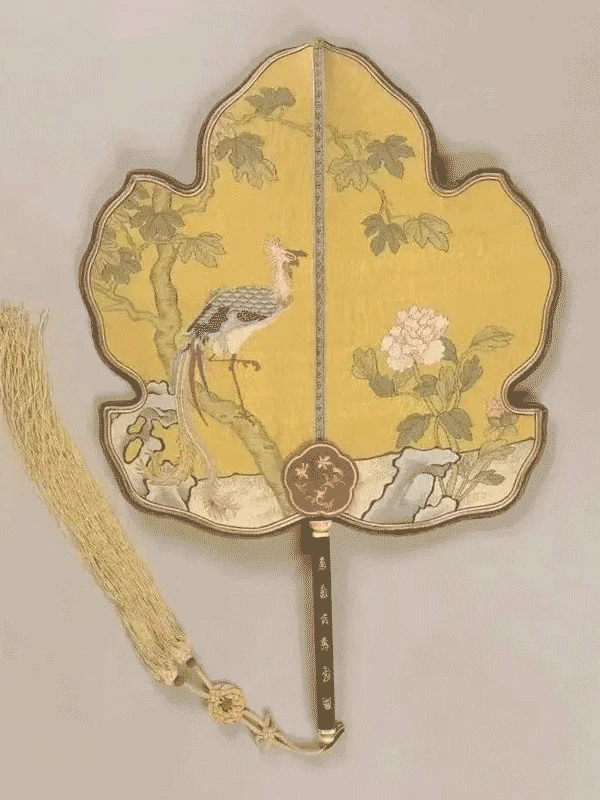 DIY Round Fans of Intangible Cultural Heritage