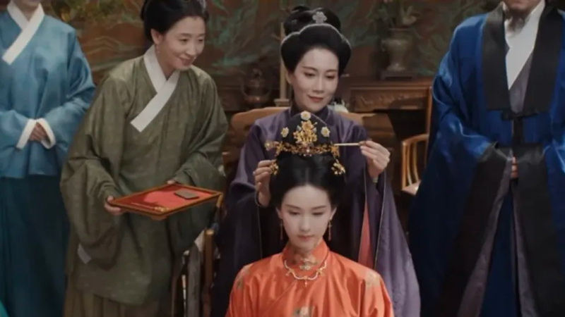 Did Ancient People’s Updo Hair Mean Marriage?