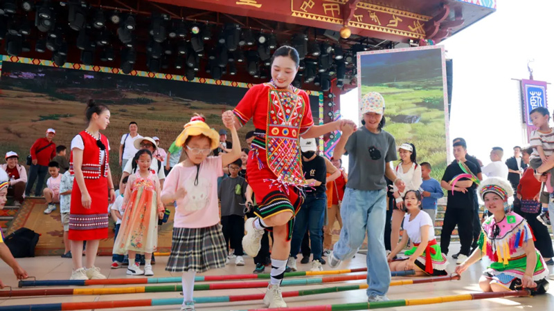 Discovering the She Ethnic Group: A Cultural Journey Through Fujian's Highlands!