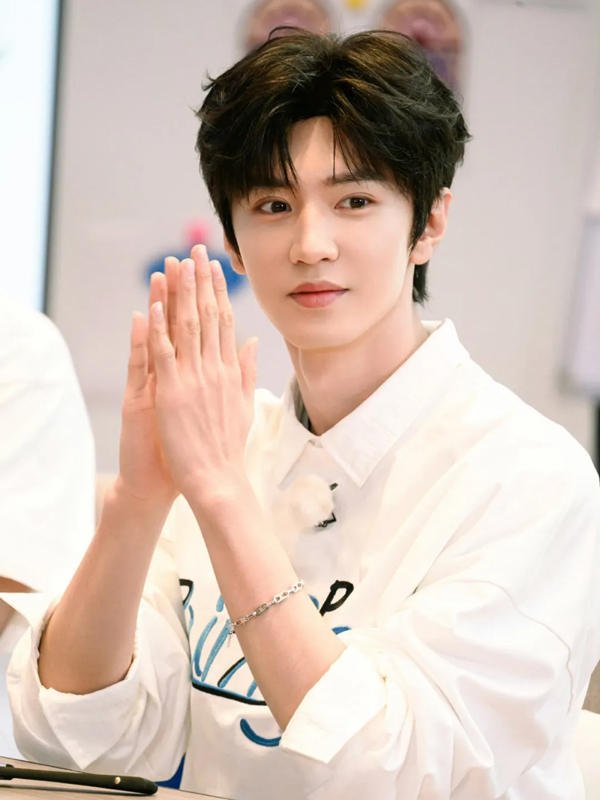 How Chen Zheyuan Lost His Next Big Thing Status Amid Stalled Projects