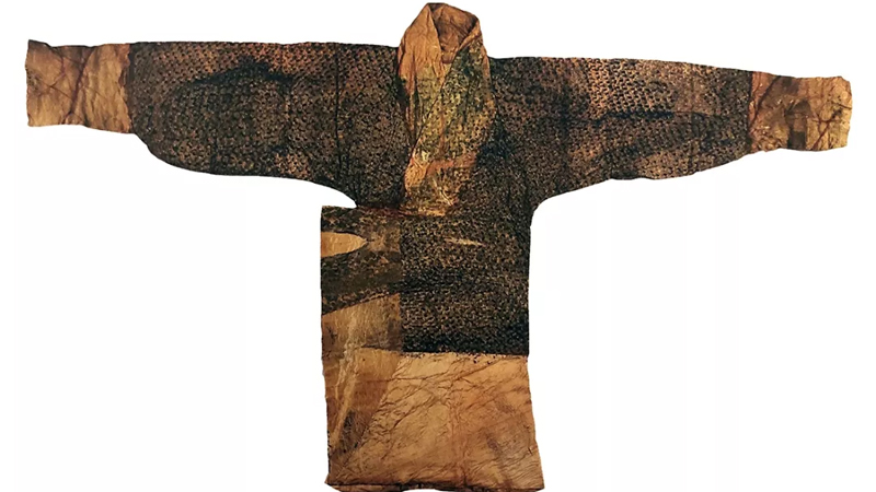 How Did Ancient Chinese Brave the Cold Winters in Style?