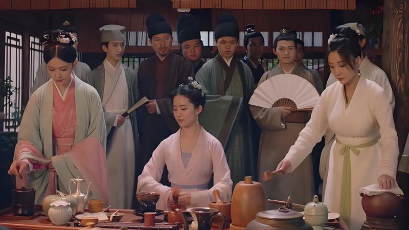How Traditional Arts Revitalize Drama Plots