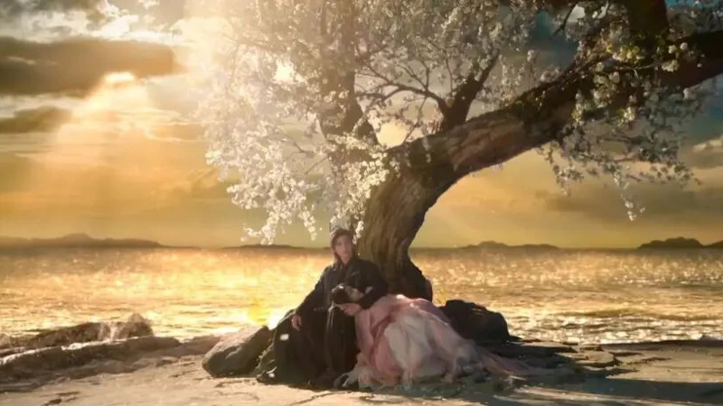 Love in the Clouds Pairs Cunning Leads And Poetic Detail