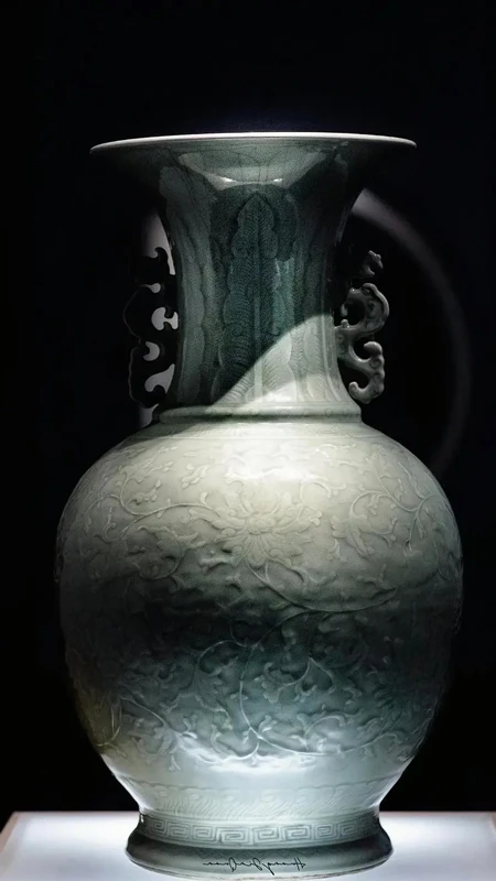 The Evolution of the Dongqing Glazed Lotus Leaf Cup