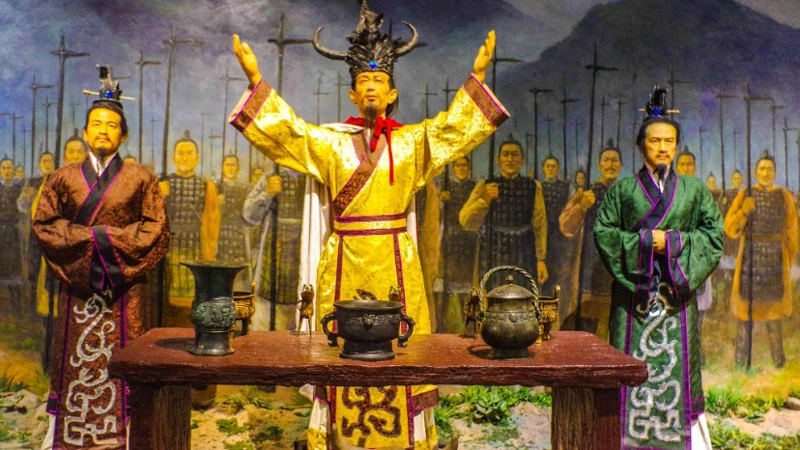The Yachou Yue: A Bronze Enigma from Shang Dynasty