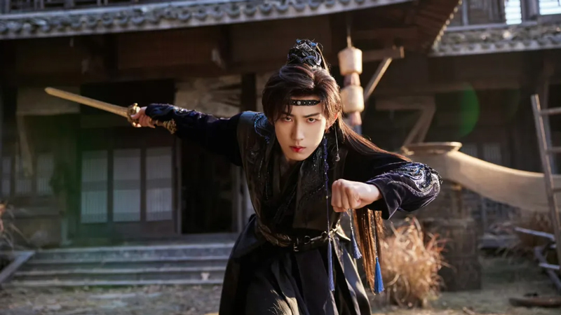 Two Fathers, One Drama: Parenting Pitfalls in Sword and Beloved