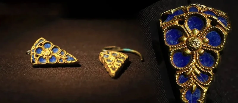 Wen Zhengrong: Historical Attire and Jewelry Shape Drama Style