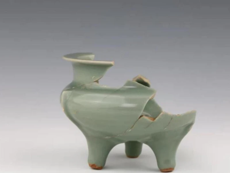 What Hidden Stories Do Southern Song Celadon Shards Whisper Today?