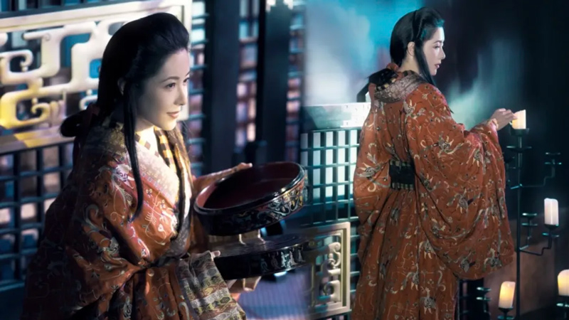 Why Did Netizens Mistake Zeng Li's Hanfu for a Japanese Kimono?
