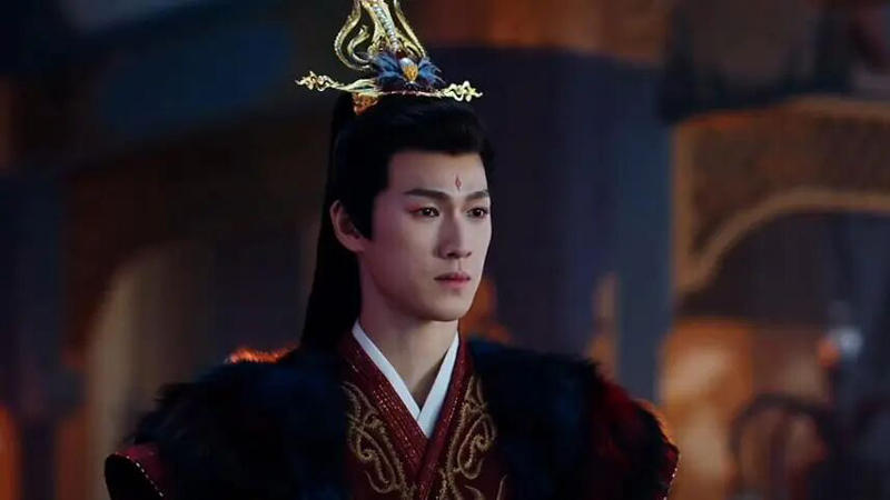 Why Does Yummy Yummy Yummy Shine with Cast Gems but Falter in Lead Role?