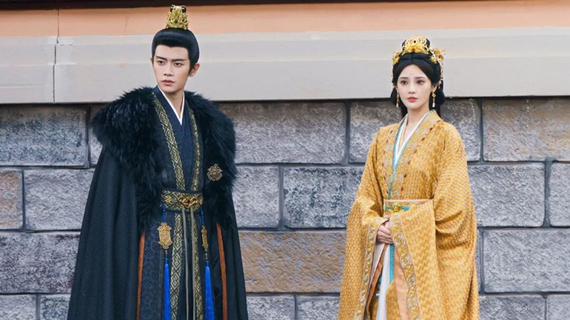 Ling Cangcang's Drunken Words Uncover Her True Feelings in Love & Crown