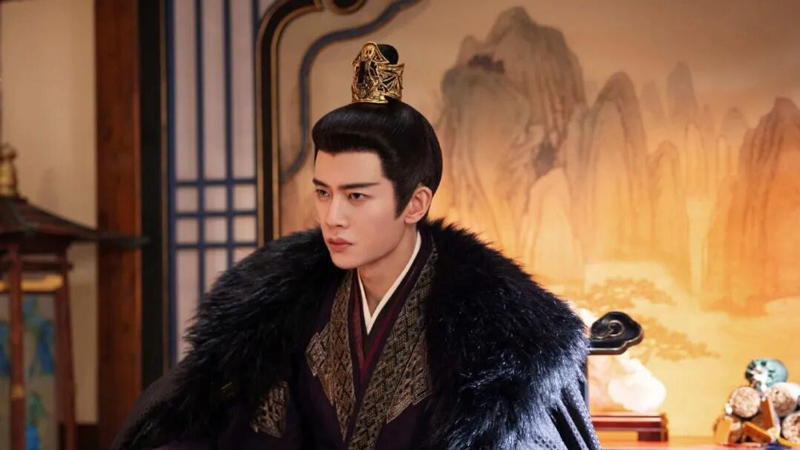 Ling Cangcang's Drunken Words Uncover Her True Feelings in Love & Crown