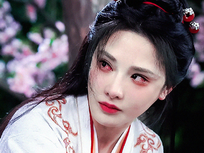 Love & Crown: The Ultimate Betrayal and the Spark of Rebellion