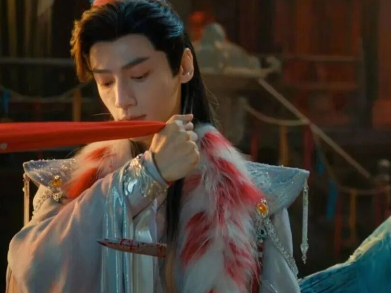 The Truth Behind Tang Lici's Sudden Whitening Hair in Whispers of Fate