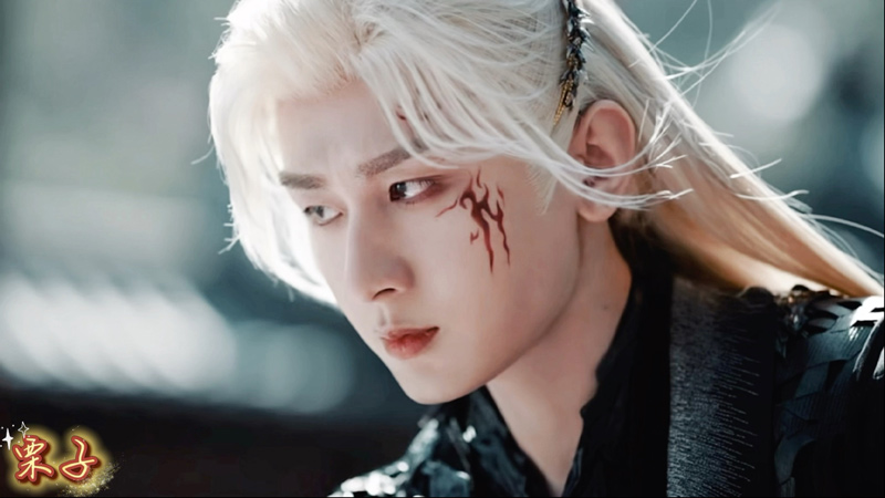 Visual Elegance and Eastern Wisdom in Sword and Beloved