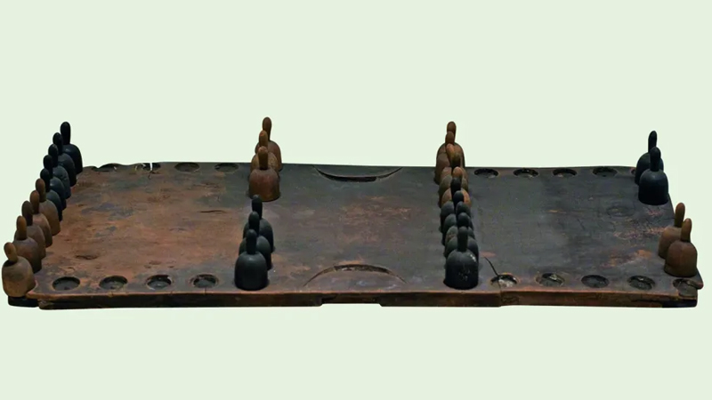 What Games Filled the Days of Ancient China's Secluded Women?