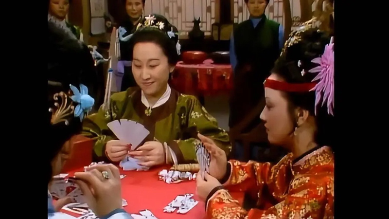 What Games Filled the Days of Ancient China's Secluded Women?