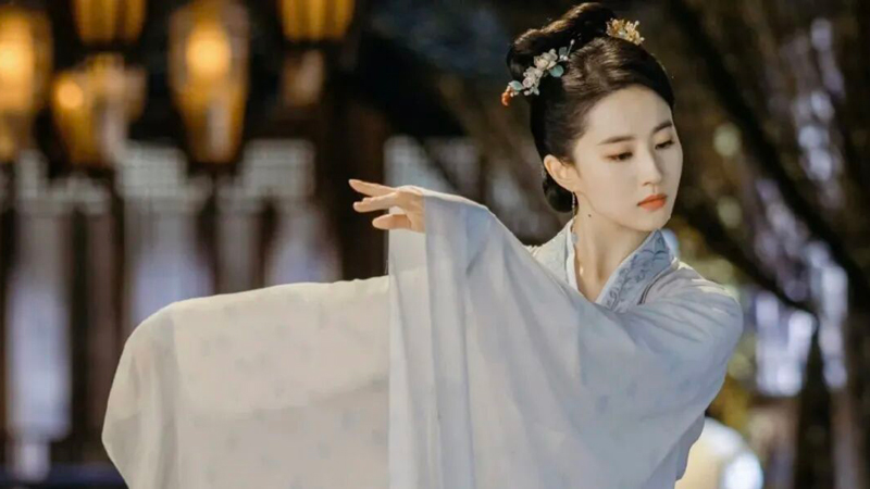 Why Do Chinese People Show Less Interest in Dancing?