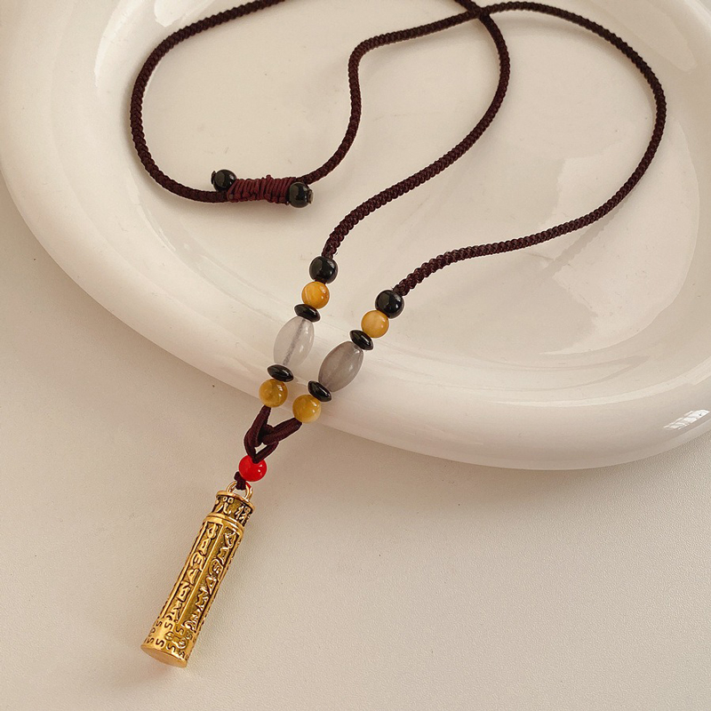 Women-Accessories-Round-Necklace-Vintage-Niche-Jewelry-1 Women Accessories Round Necklace Vintage Niche Jewelry