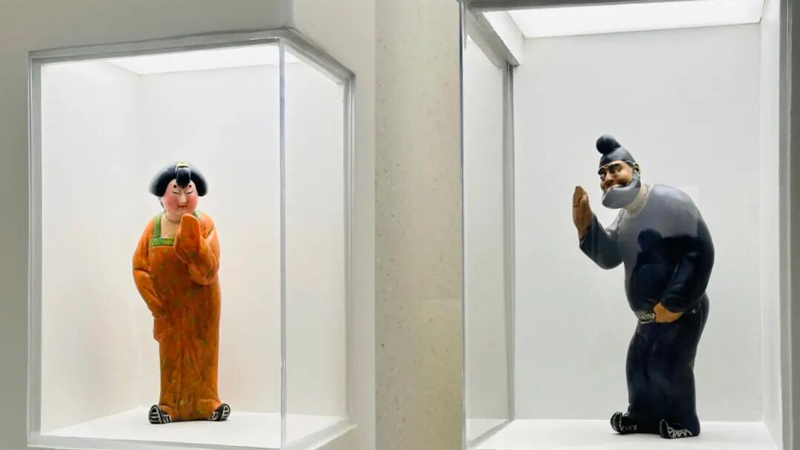 Xi'an's Restroom Signs: Blending Tang Dynasty Culture with Daily Life