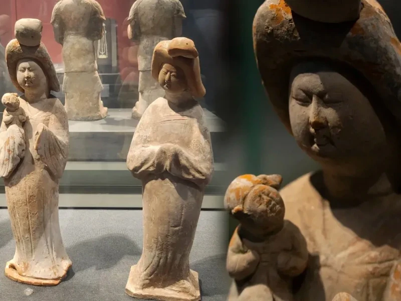 Xi'an's Restroom Signs: Blending Tang Dynasty Culture with Daily Life