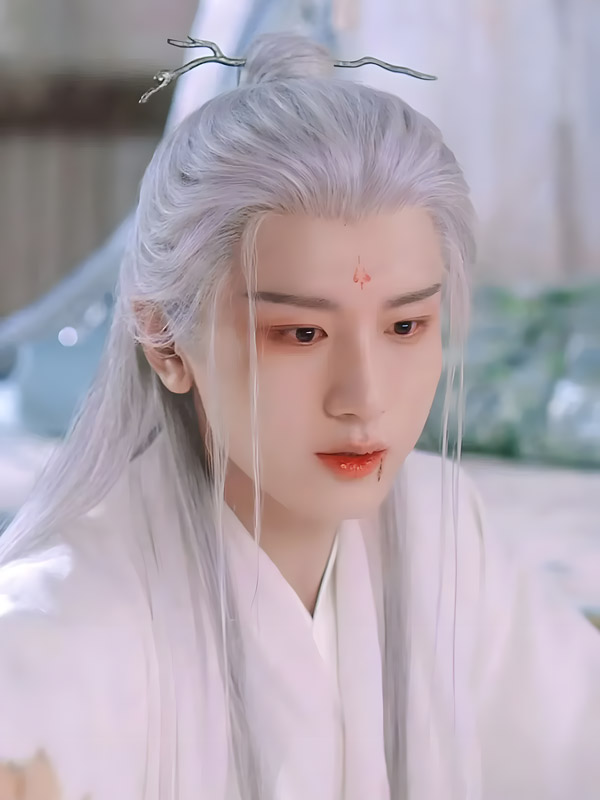 10 Actors Elevating Historical Drama Performances with Looks and Skills