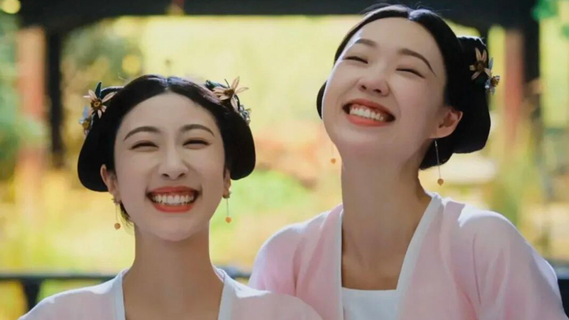 How Attire and Hairstyles Showed Servant Status in Imperial China