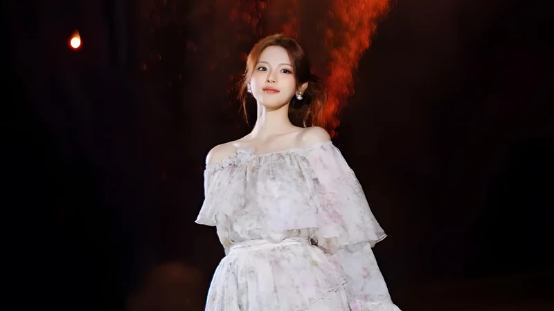 Is Yang Chaoyue Redefining China's Sweetheart Aesthetic?