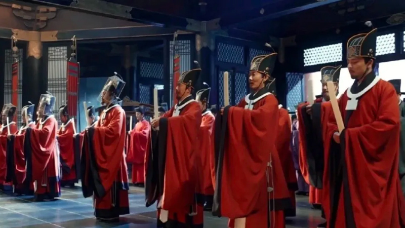 The Royal Collar: How a Song Dynasty Neckpiece Ruled the Court