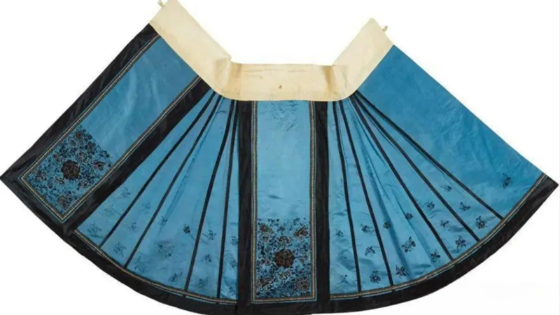 Why the 500-Year-Old Mamianqun Is Today's Ultimate Fashion Statement