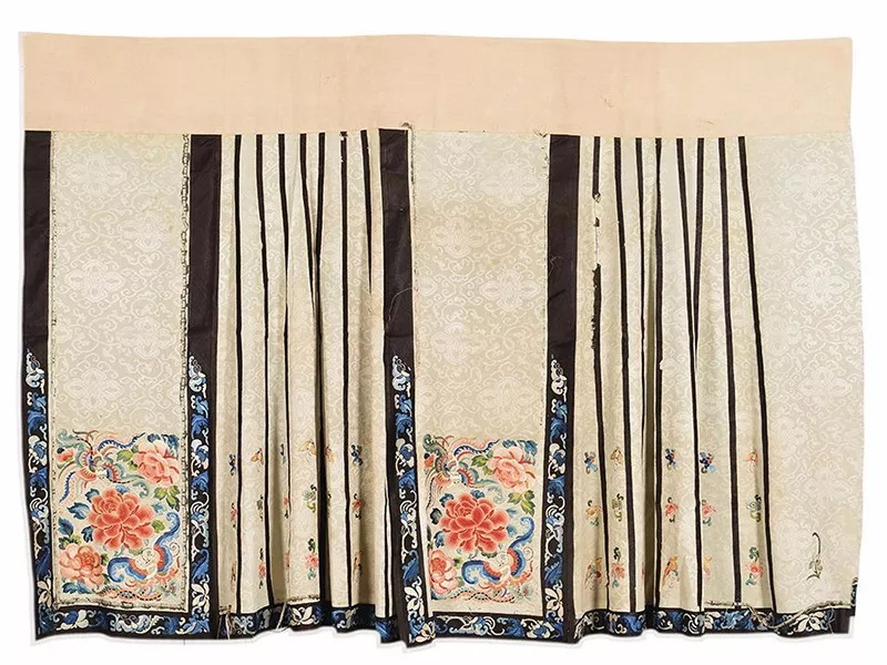 Why the 500-Year-Old Mamianqun Is Today's Ultimate Fashion Statement