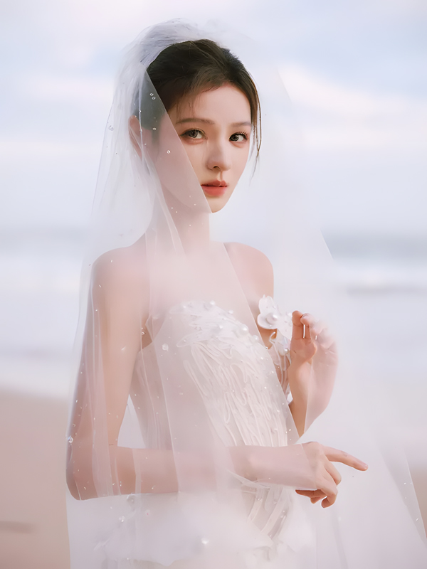 Zhang Yuxi’s Ocean-Inspired Gown Redefines Bridal Fashion