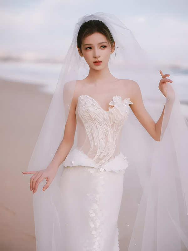 Zhang Yuxi’s Ocean-Inspired Gown Redefines Bridal Fashion