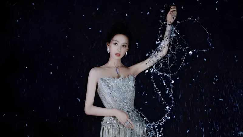 Chen Duling’s Starlight Gown on the Met Gala Carpet