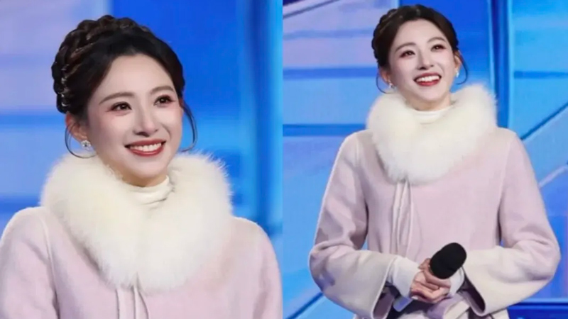 China’s Coziest Gala? The Surprising Star Accessory