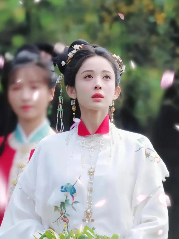 Glory: Breaking the Cycle of Manipulation and Cruelty