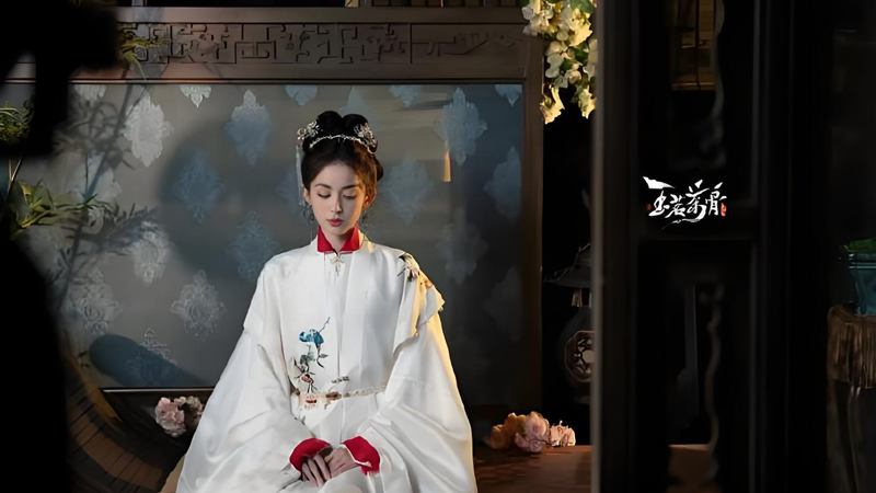 Glory: Rong Yunshu’s Quiet Power