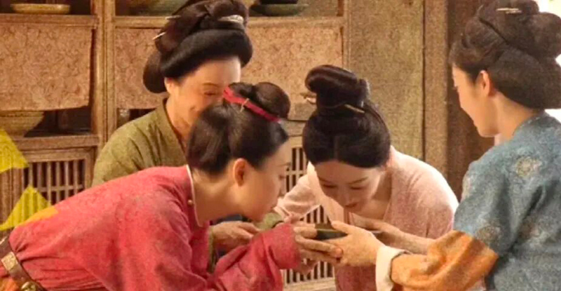 How Chinese New Year Wishes Worked Without Words