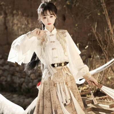 Martial Arts Hanfu Mamianqun Set with Han Elements for Spring