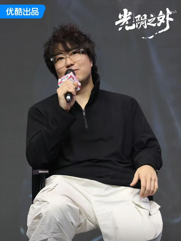 The Bold Dark Fantasy of Beyond Time's Gaze