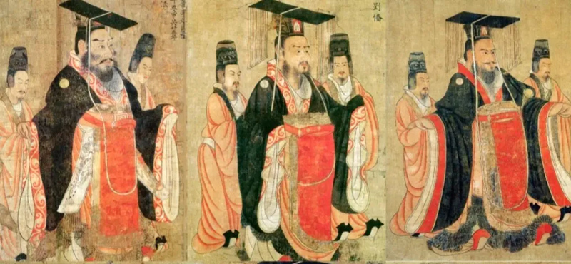 Why Did Ancient Robes Have That Hanging Cloth?